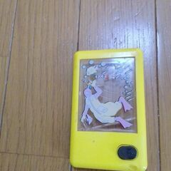 マクドナルドハッピーセット　ポケットゲーム　レア物　経年保管品　水を入れて遊ぶゲーム　の画像