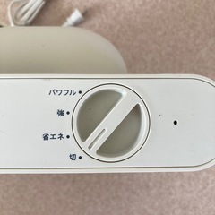 クワッズ　QUADS　セラミックファンヒーター　SLIM ENA HEAT　QS322　2023年製の画像