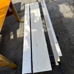 4人掛けベンチの画像