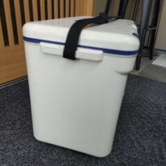 クーラーボックスの画像