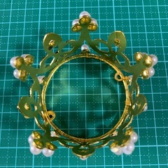 ゴールドティアラ　ケーキトッパー　王冠の画像