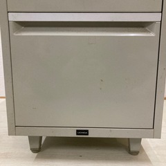 ウチダ　スチールワゴン　チェストの画像