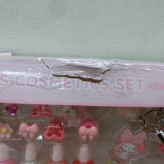 新品 訳アリ格安 サンリオ キッズコスメセット マイメロディ おもちゃ パッケージにヤブレ マイメロ ピンク かわいい コスメ 化粧 化粧遊び 子供用 札幌市 西野店の画像