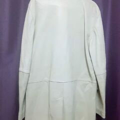 めちゃ オシャレ！ COMME CA COLLECTION　 白いレザーコート　メンズ　Lサイズ　の画像