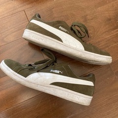 プーマ　PUMA スニーカーUK8.5 US9.5 日本27.5cm サイズ　の画像