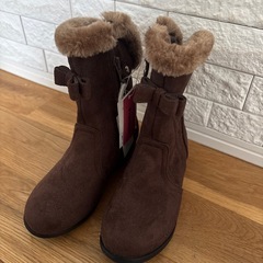新品未使用　18cm　女児ブーツの画像