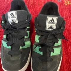 【決まりました】adidas スニーカー（27cm）スエード　おしゃれの画像