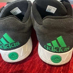 【決まりました】adidas スニーカー（27cm）スエード　おしゃれの画像