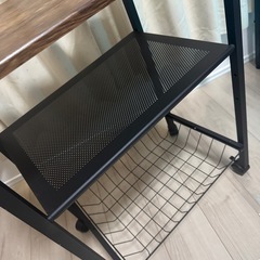 スチールラックの画像