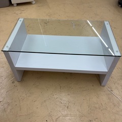 ガラステーブル　　テーブルの画像