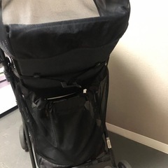 コンビ　軽量ベビーカー＋レインカバーの画像