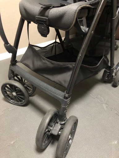 コンビ　軽量ベビーカー＋レインカバー