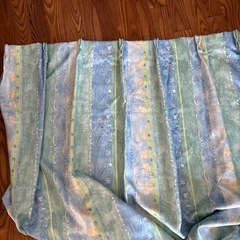 カーテン二枚組みの画像