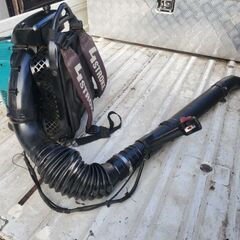 Makita マキタ 4ストロークEUB4250 エンジンブロワージャンクの画像