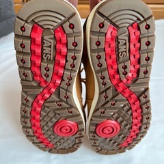 VANS バンズ　冬靴　27.5cmの画像