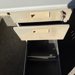 スチール事務机100の画像