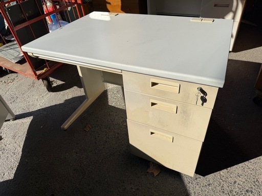 スチール事務机100