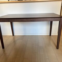 【引取限定】ダイニングテーブルの画像