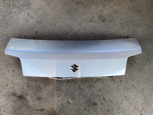 スズキエブリィ DA17V ボンネット