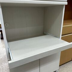 ★リユースのサカイ高崎店★TJ13457 (株)カインズホーム 食器棚 クリーム H123×D35×W56.5 クリーニング済みの画像