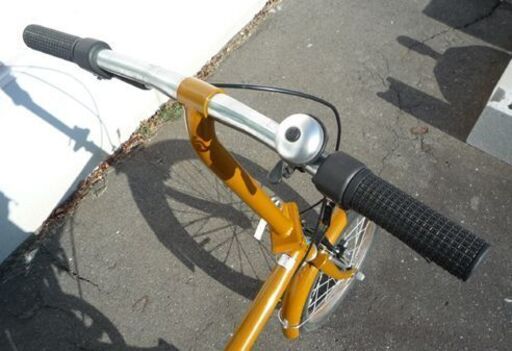 16インチ 折りたたみ自転車 スタンド付き 変速無し 自転車 通勤 通学 苫小牧西店
