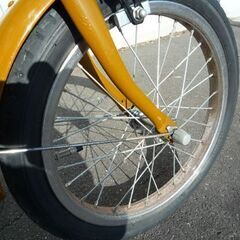 16インチ 折りたたみ自転車 スタンド付き 変速無し 自転車 通勤 通学 苫小牧西店の画像