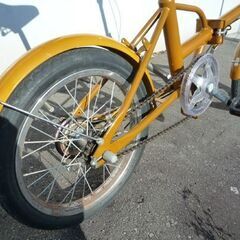 16インチ 折りたたみ自転車 スタンド付き 変速無し 自転車 通勤 通学 苫小牧西店の画像