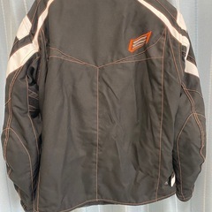 ヒョウドウ ジャケットの画像