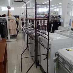 ★リユースのサカイ日立店★HJ8419  洗濯ラック ブラウン H182.5×D44×W67 クリーニング済み の画像