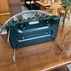 M2511-418 SOTO ツーバーナー コンロ アウトドア ガス 折りたたみ式 防風付き 動作未確認の為ジャンク品 現状渡し キズ汚れ有りの画像