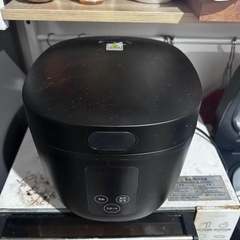 【早炊き可能】炊飯器(ケーキ可能)の画像