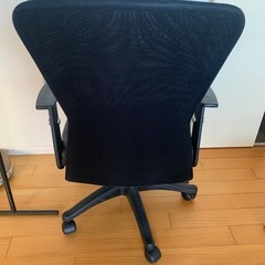 オフィスチェアの画像