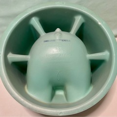 Bumbo バンボ ベビーチェア  くすみグリーン の画像