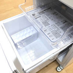 ss8018　シャープ 冷蔵庫 152L SJ-D15G-W ホワイト 2ドア つけかえどっちもドア SHARP 冷凍冷蔵庫 白 スリム 耐熱トップテーブル 単身者 一人暮らし 冷蔵庫 中古の画像