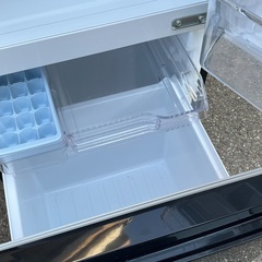 【RKGRE-604】特価！三菱/146L 2ドア冷凍冷蔵庫/MR-P15Z-B1/中古品/2016年製/店頭引取推奨商品/弊社近隣配達も可の画像