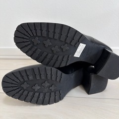 黒のショートブーツ　
Mサイズ　　　の画像