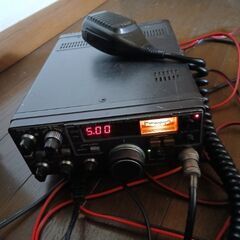 アマチュア無線機、2mオールモード機の画像