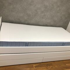 【美品】ベッド ＩＫＥＡ（イケア）２人目用ベッド（アンダーベッド）＆収納付き　ホワイト　90x200 cmの画像