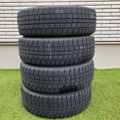 フリードGB5　純正ホイールキャップ付きスタッドレスタイヤセットの画像