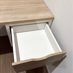 [美品] LOWYA パソコンデスクの画像