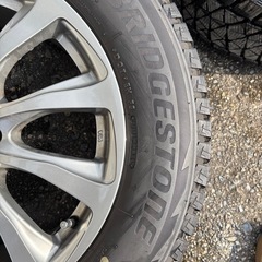 スタッドレスタイヤ　ホイルセットの画像