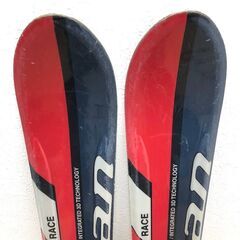 ss8030　エラン ジュニアスキー 3点セット 130cm 黒×赤 elan INTEGRA スキー板 ビンディング ストック カービングスキー スキー板 金具付き ジュニア用スキーセット 中古の画像