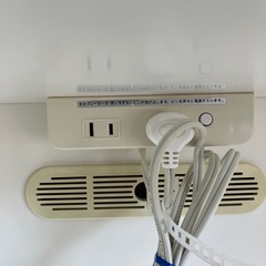 取りに来れる方限定！レンジボード ホワイト×シルバーの画像