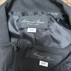 スーツ、インナー、トップスの画像