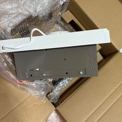 新品台所用換気扇の画像