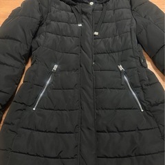 ZARAダウンジャケットの画像