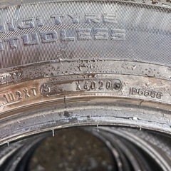 265/60R18 ダンロップSJ8 中古スタッドレス
 の画像