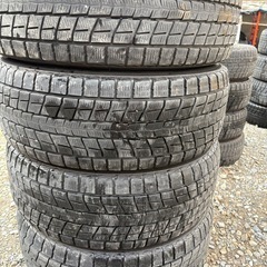 265/60R18 ダンロップSJ8 中古スタッドレス
 の画像