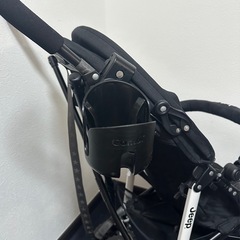 Jeep ベビーカー　折りたたみ式 ドリンクホルダー付きの画像