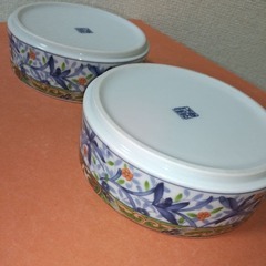 未使用　有田焼　錦絵工房まるき　2段重小鉢　11.5㎝　高さ7.8㎝の画像